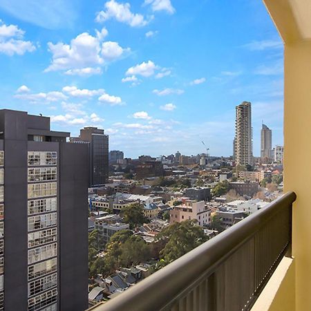 Renovated Stylish Studio Сідней Екстер'єр фото